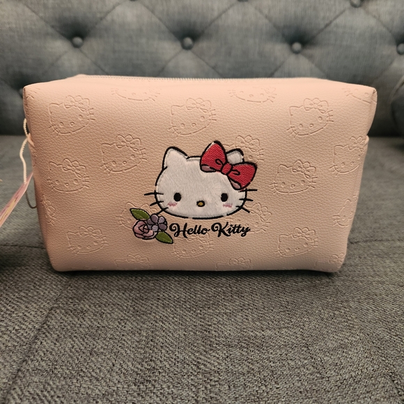 Primark Handbags - Primark Hello Kitty Pink Cosmetic Bag